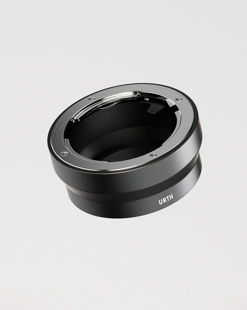 Urth Olympus OM to Micro Four Thirds Lens Mount Adapter | Urth Canada